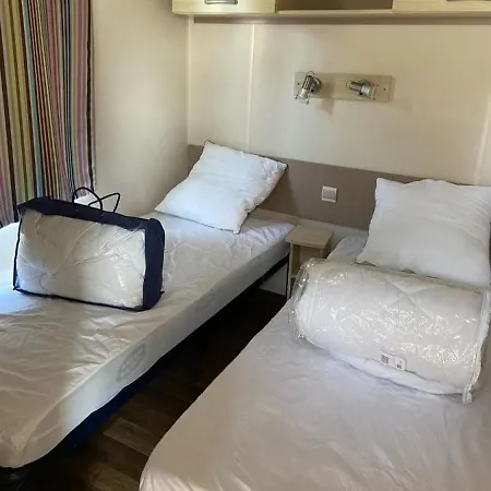 Mobil Sur Camping 5 Etoiles Les Pieux